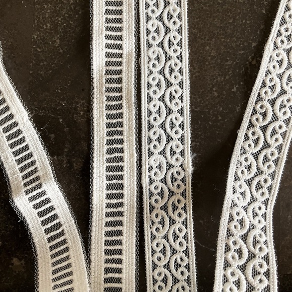 White neutral embroidered scroll & ladder trim sewing crafting supplies - Picture 3 of 3